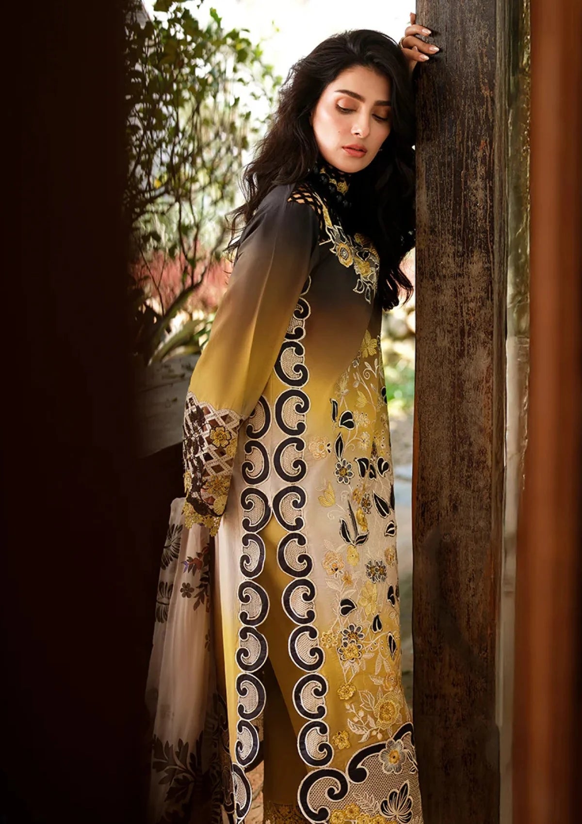 Mushq - A Moi Luxury Lawn