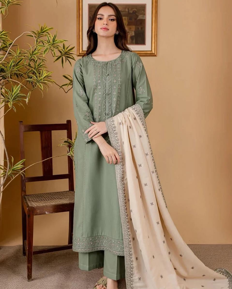 3 Piece Unstitched Heavy Embroidered Dhanak Suit ( Embroidered Dhanak Shawl )