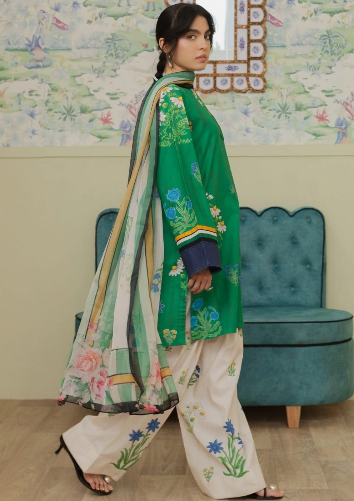 Digital Printed 3Pc Unstitched Lawn Suit With Digital Printed Monar Dupatta