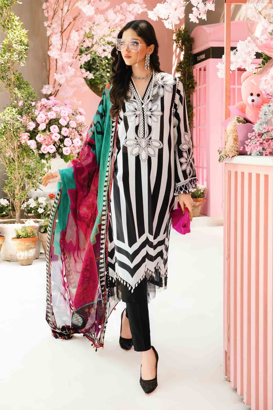 3 Piece Unstitched Embroidered Lawn Suit |